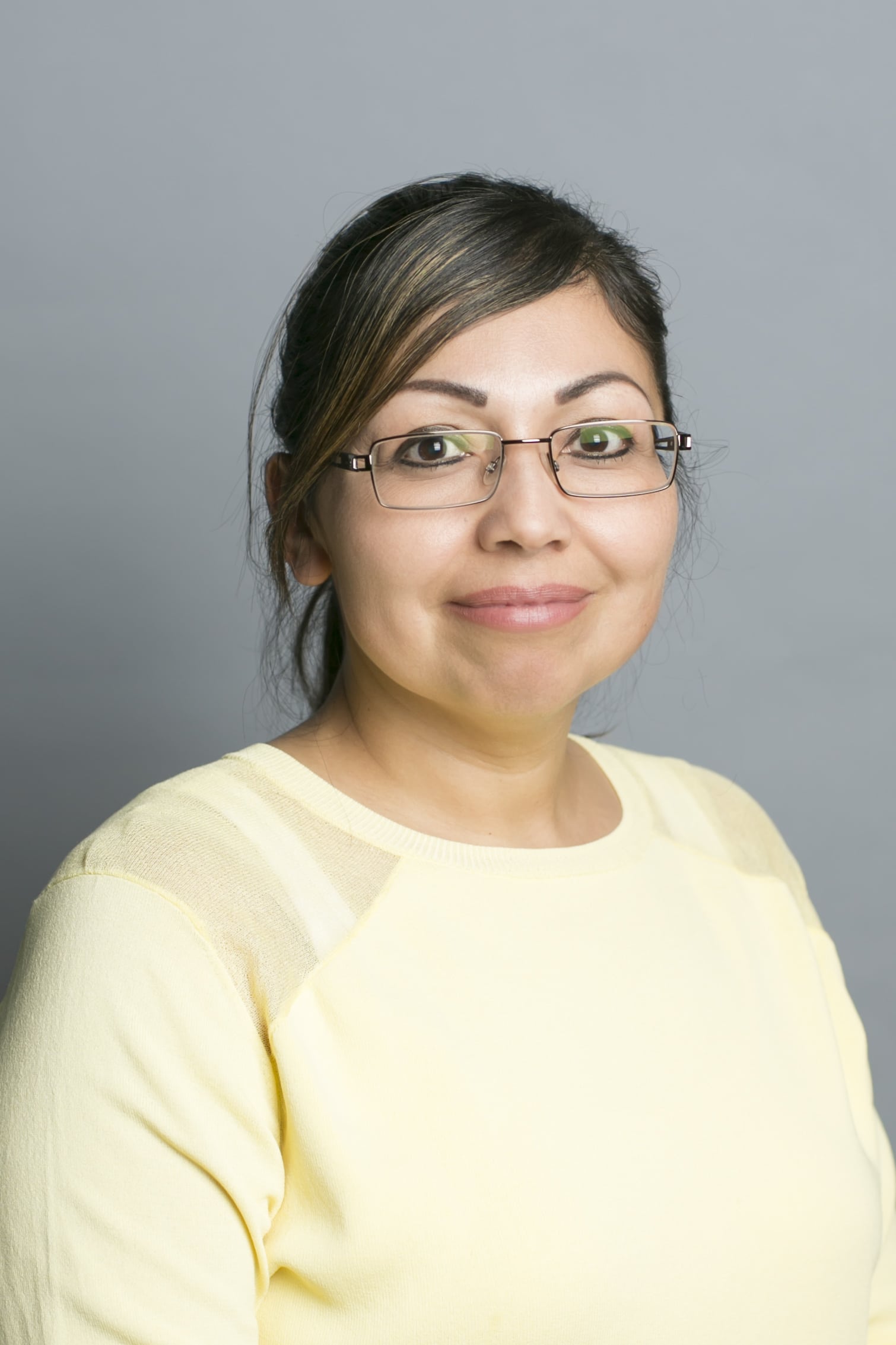 YOLANDA BUENROSTRO